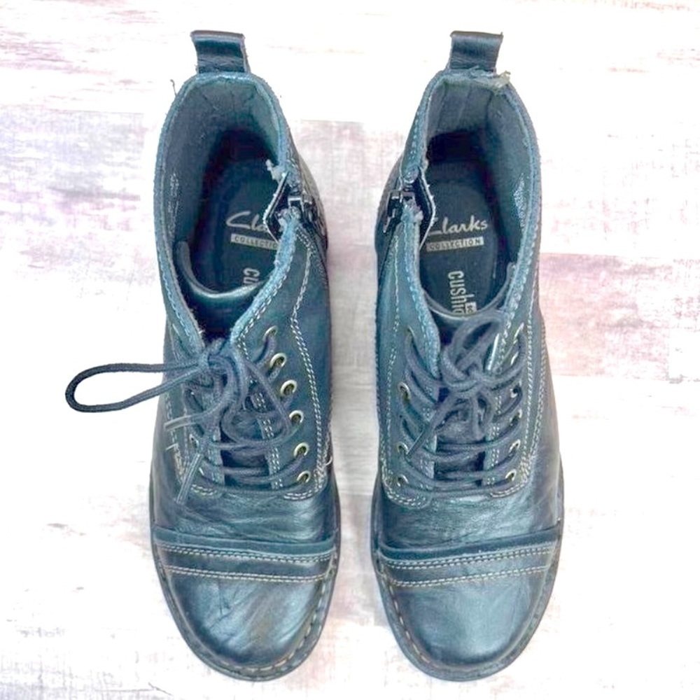 Clarks Whistle Watch Black Leather & Suede Lace-Up Boots size 5 women - Picture 5 of 8